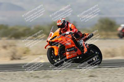 media/Dec-01-2025-Moto Forza (Mon) [[2daa91e15f]]/1-Advanced Group/Session 3 Turn 3 Exit Bump Pans/